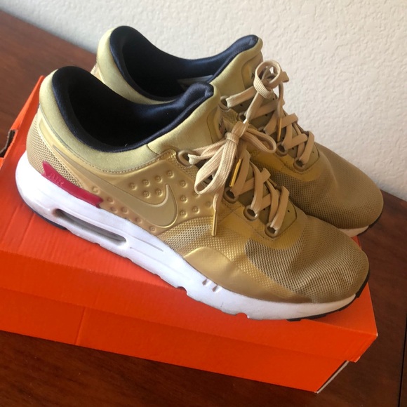 air max zero gold